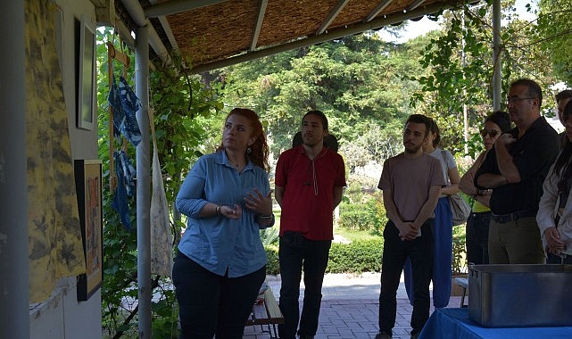 Ege Üniversitesi (EÜ) Botanik Bahçesi, Herbaryum Araştırma ve Uygulama Merkezi’nde