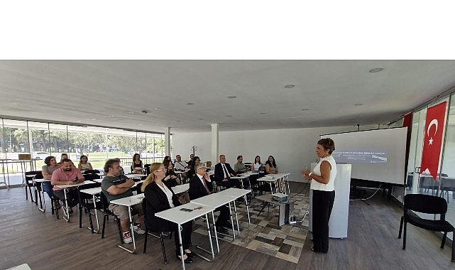 Ege Üniversitesi Eğitim Bilimleri Enstitüsü ev sahipliğinde, Bilgisayar ve Öğretim