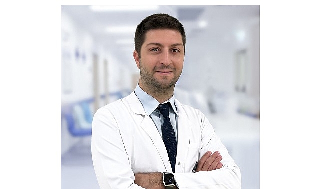 Kalp krizi denildiğinde genellikle göğüs ağrısı akla gelse de her