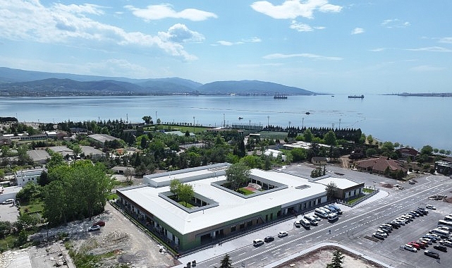 Kocaeli Büyükşehir Belediyesi’nin eski Vinsan Kampüsü içinde 10 dönüm arazi