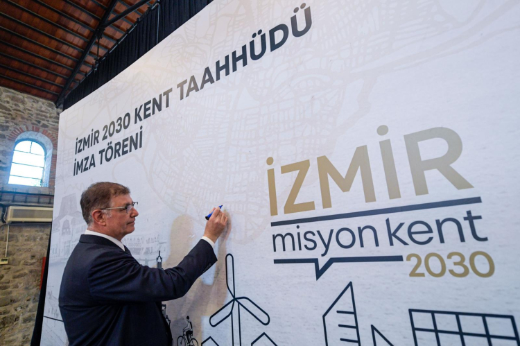 izmir-2030-kent-taahhudu-icin-protokoller-imzalandi