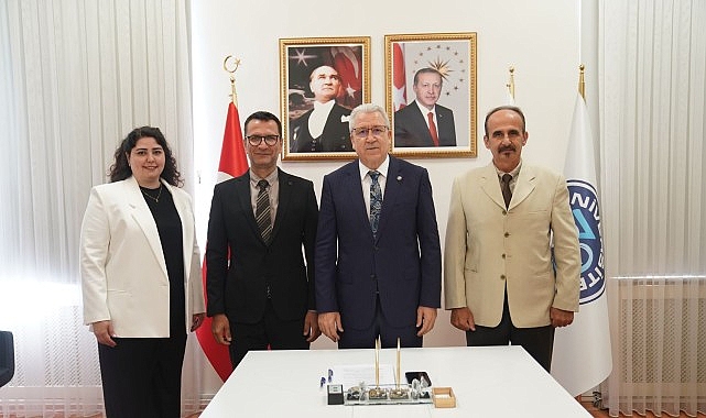 Ege Üniversitesi Su Ürünleri Fakültesi Temel Bilimler Bölümü öğretim üyesi
