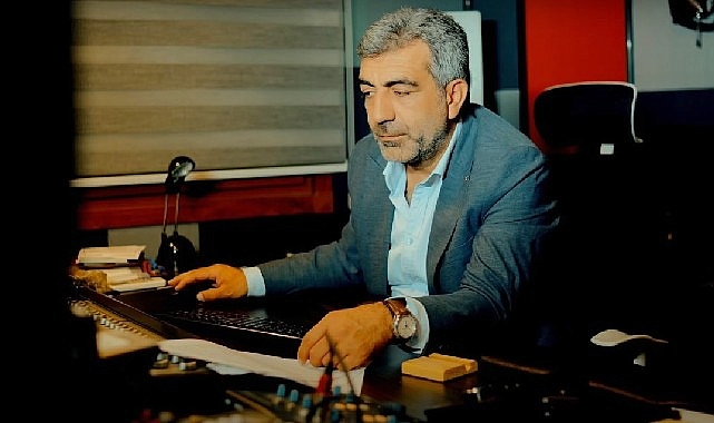 Türk müziğinin deneyimli yorumcusu ve virtüözü Kadir Doğan, yeni teklisi