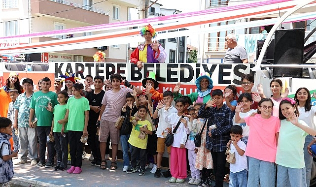 Kartepe Belediyesi, Kurban Bayramı süresince çocukların yüzünü güldüren renkli bir