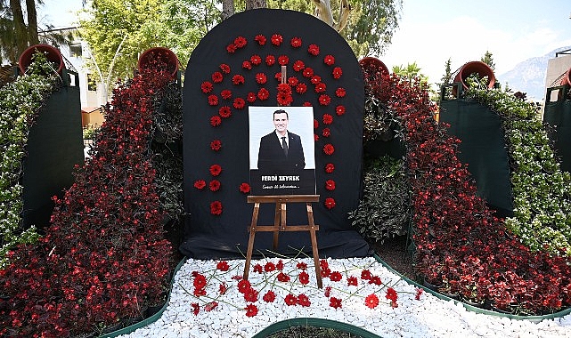 Kemer Belediyesi, vefat eden Manisa Büyükşehir Belediye Başkanı Ferdi Zeyrek’in
