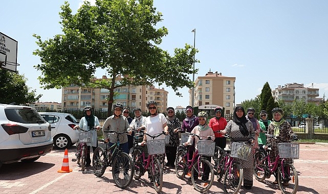 Konya Büyükşehir Belediyesi Meslek Edindirme Kursları, kadınların sosyal yaşamda daha