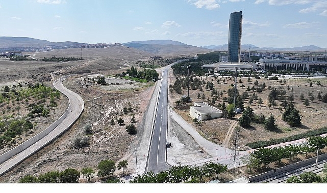 Konya Büyükşehir Belediyesi, yol yapım çalışmaları kapsamında Selçuk Üniversitesi Kampüsü