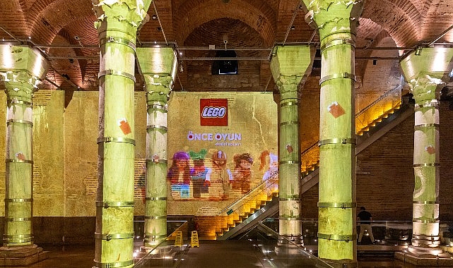 LEGO Türkiye, hayata oyunla daha farklı bir pencereden bakılabileceğinin altını