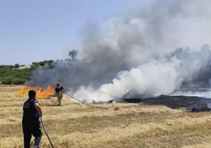 Manisa Büyükşehir Belediyesi İtfaiye Dairesi Başkanlığı, hava sıcaklıklarının artmasıyla birlikte