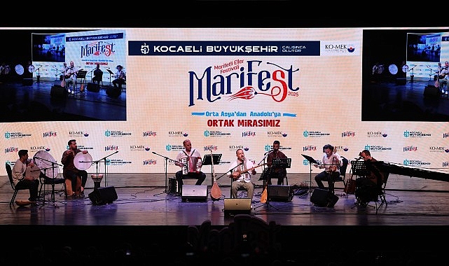 Kocaeli Kongre Merkezi’nde gerçekleştirilen MARİFEST25’te Prof. Dr. Erdem Özdemir yönetimindeki