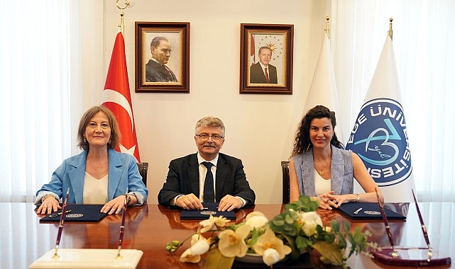 Ege Üniversitesi; eğitimde kalite, araştırmada öncü ve öğrenci odaklı vizyonunu
