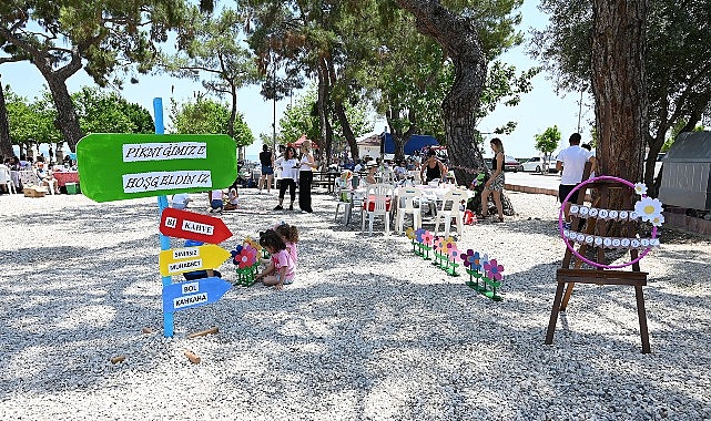 Kemer Belediye Başkanı Necati Topaloğlu’nun girişimleriyle Kemer’in ilk turizmcilerinden hayırsever