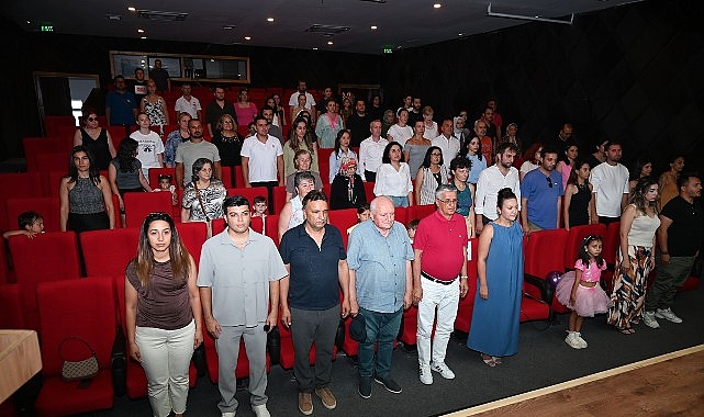 Kemer’de faaliyet gösteren Rota Işık Çocuk Evi, yıl sonu gösterisini