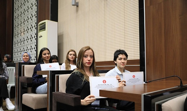 Keçiören Belediyesi, meslek lisesi son sınıfta okuyan ve belediyede staj