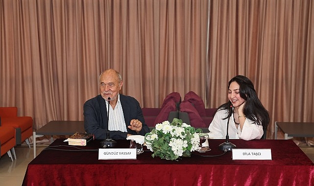 Nilüfer Belediyesi’nin düzenlediği “Edebi Kazılar” söyleşilerinin konuğu olan usta yazar