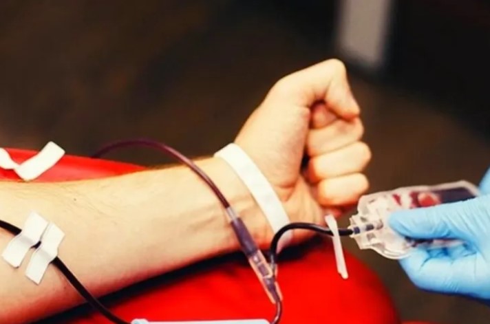 Klinik Mikrobiyoloji Uzmanı Doç. Dr. Melda Özdamar, kan bağışının birey