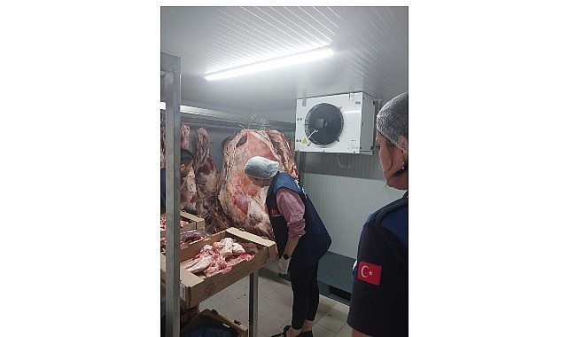 Kemer Belediyesi Zabıta Müdürlüğü ekipleri, Kurban Bayramı öncesi ilçede bulunan