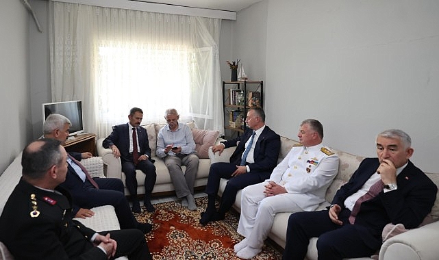 Kocaeli Valisi İlhami Aktaş ve Kocaeli Büyükşehir Belediye Başkanı Doç.
