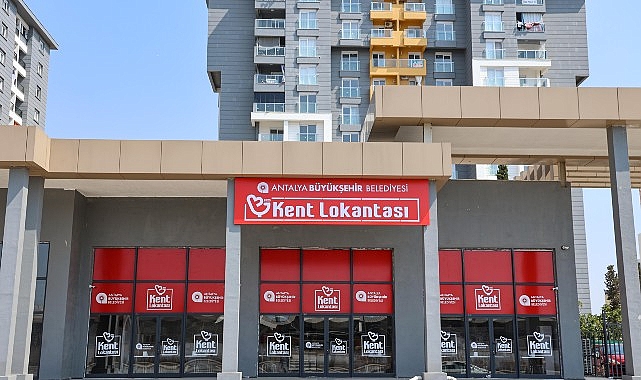 Antalya Büyükşehir Belediyesi’nin, ekonomik zorluklarla mücadele eden vatandaşlara destek olmak