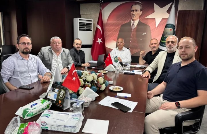 Artvin Ticaret Borsası Yönetim Kurulu Başkanı Osman Akyürek’in liderliğinde gerçekleştirilen