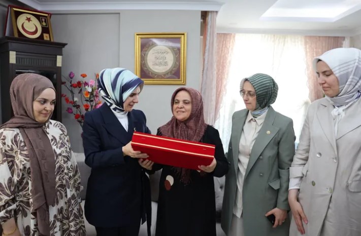 Aile ve Sosyal Hizmetler Bakanı Mahinur Özdemir Göktaş, 15 Temmuz