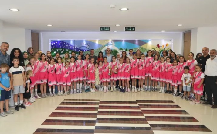 Kocaeli Basketbol Yerel Ligi’nde U10 Kızlar Kategorisi'nde il ikincisi, U11