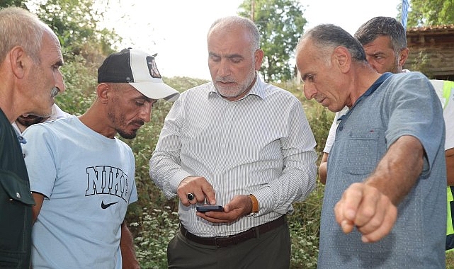 Canik Belediye Başkanı İbrahim Sandıkçı, vatandaşların taleplerini ve önerilerini yerinde