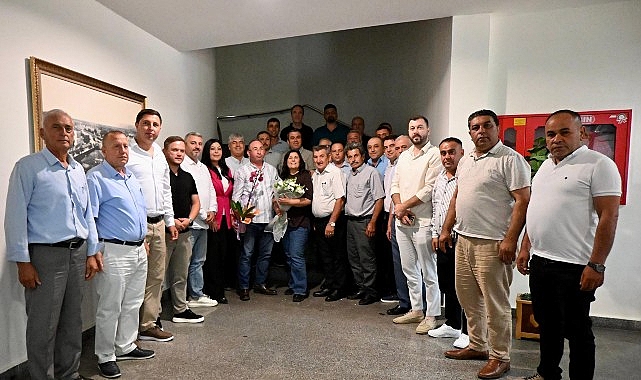 Aydın Büyükşehir Belediye Başkanı Özlem Çerçioğlu, İncirliova ilçesinde görev yapan