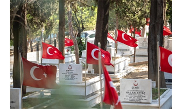 İzmir Büyükşehir Belediye Başkanı Dr. Cemil Tugay, 15 Temmuz Demokrasi