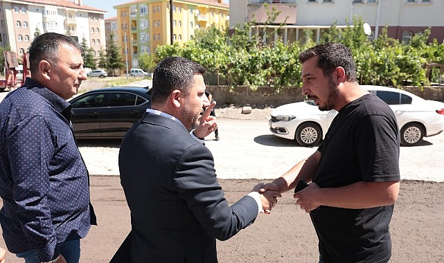 Nevşehir Belediye Başkanımız Rasim Arı, belediye ekiplerinin çalışma alanlarında incelemelerde