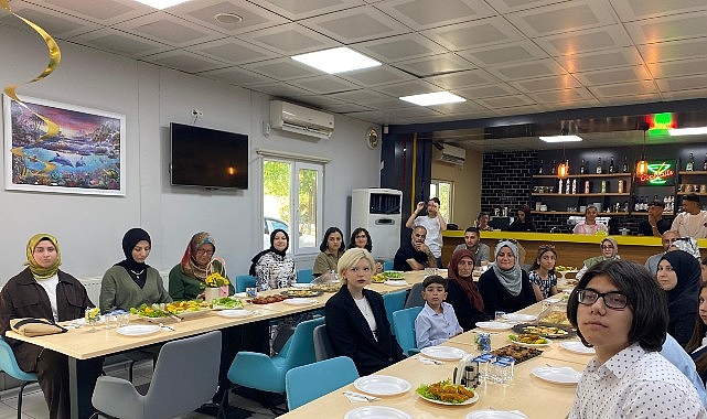 Kocaeli Büyükşehir Belediyesi Beyaz Kalpler Eğitim ve Gelişim Merkezi öğrencilerinden