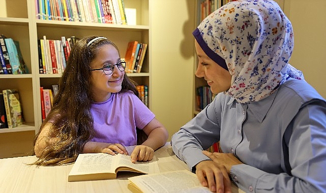 Buca Belediyesi Cumhuriyet Kütüphanesi, ileride doktor olmak isteyen Bucalı minik