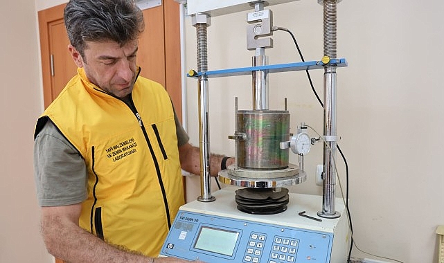 Kocaeli Büyükşehir Belediyesi Yol ve Bakım Dairesi Başkanlığı bünyesinde faaliyet