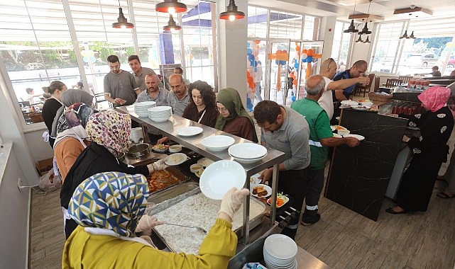 Canik Belediyesi'nin vatandaşları kaliteli, sağlıklı ve uygun fiyatlı yemeklerle buluşturduğu