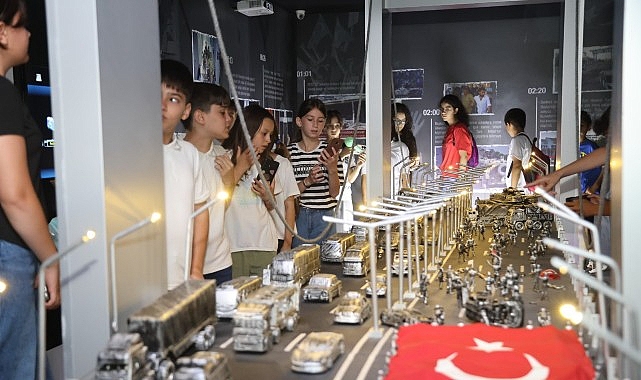 Canik Belediyesi'nin 1071'den 15 Temmuz'a Destanlar Müzesi, vatandaşlar ve öğrenciler