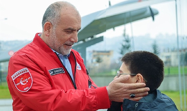Canik Belediyesi, özel gereksinimli öğrencileri eğitim programları ve sanat etkinlikleriyle
