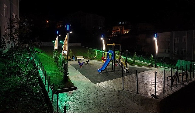 Canik Belediye Başkanı İbrahim Sandıkçı, 77. parkı hizmete sunduklarını ifade