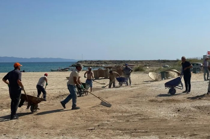 Edirne Valisi Sezer’in Mecidiye’deki 40 yıllık sorunu çözdüğünü vurgulayan Gülver,