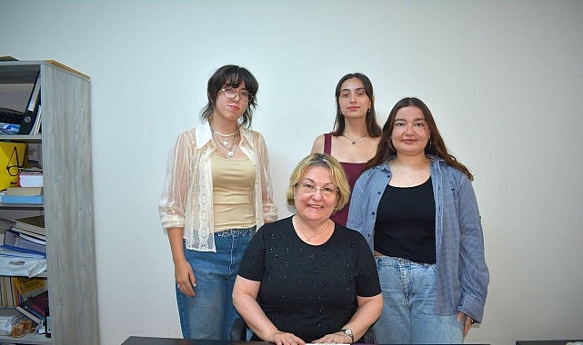 Ege Üniversitesi öğrencileri, Türkiye Eğitim Gönüllüleri Vakfı (TEGV) iş birliği