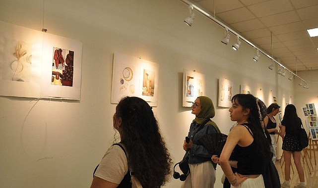 Ege Üniversitesi(EÜ) Moda ve Tasarım Yüksekokulu ‘Temel Sanat Eğitimi I’