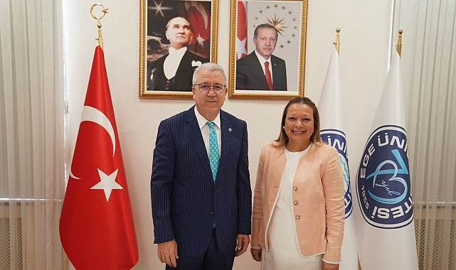 Ege Üniversitesi(EÜ) bilim insanlarının, üniversite- üniversite, üniversite-  sanayi iş birliği