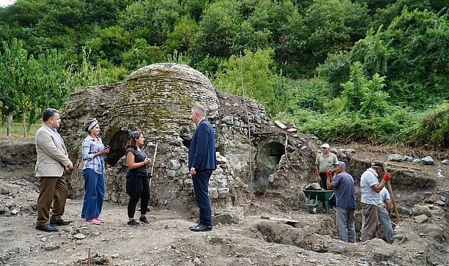 İlçedeki tarihî ve kültürel mirasa yönelik çalışmalarıyla takdir toplayan Gölcük