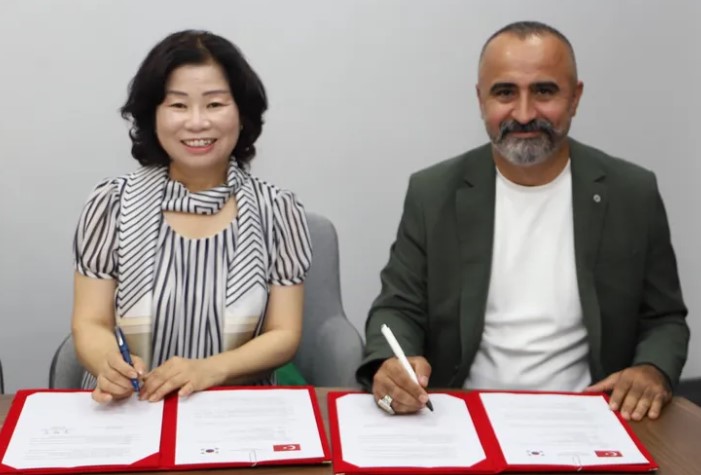 Güney Kore Hwaseong’daki Isol Temel Eğitim Okulu temsilcileri, Bursa İl