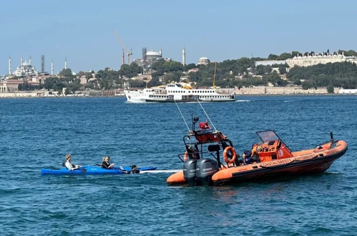 Kıyı Emniyeti Genel Müdürlüğü, Harem açıklarında alabora olan kanoda mahsur