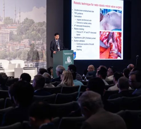 Uluslararası Minimal İnvaziv Kardiyotorasik Cerrahi Derneği’nin (ISMICS) İstanbul’da düzenlediği 25.