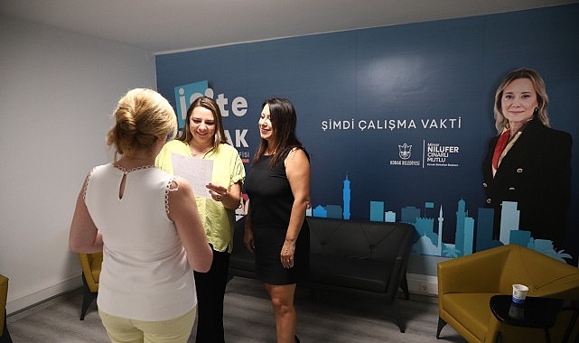 Konak Belediyesi’nin, işverenle iş arayan vatandaş arasında köprü olan ‘İş’te