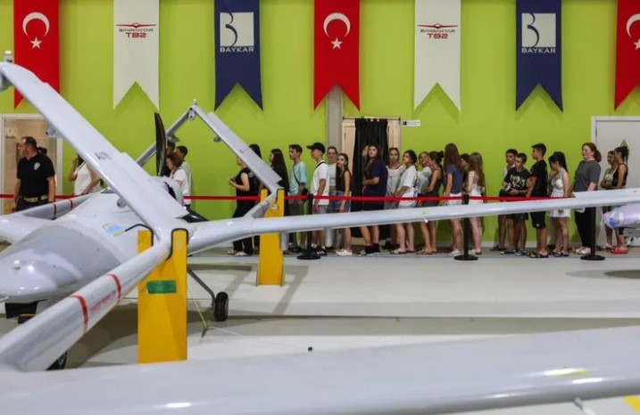 Edirne’nin Keşan ilçesindeki Baykar Savunma tesislerini ziyaret eden Balkan ülkelerinden