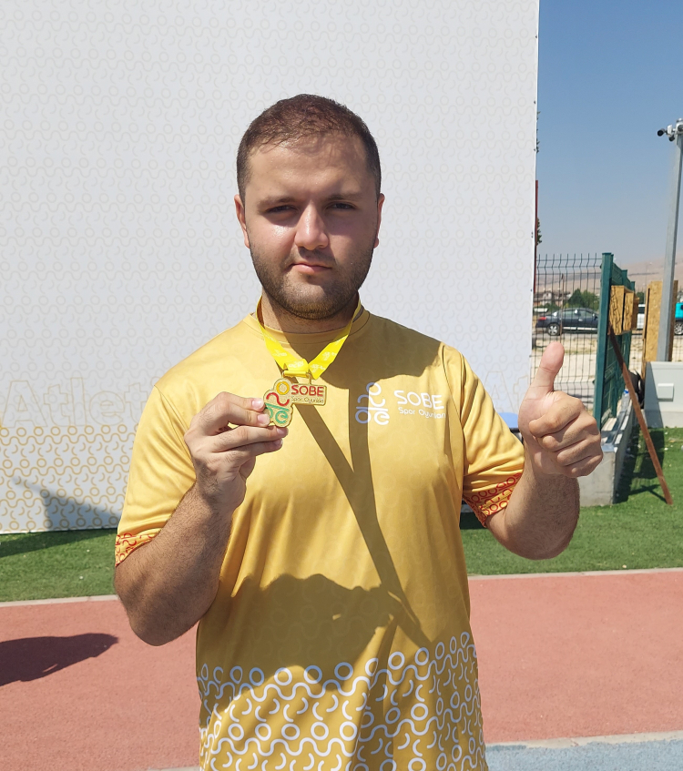 konya-sobeden-gururlandiran-performans
