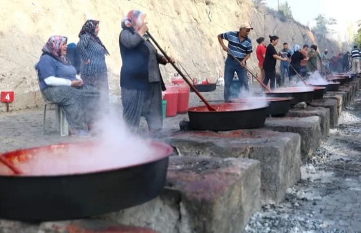 Kayseri Melikgazi Belediye Başkanı Doç. Dr. Mustafa Palancıoğlu, ilçede geleneksel