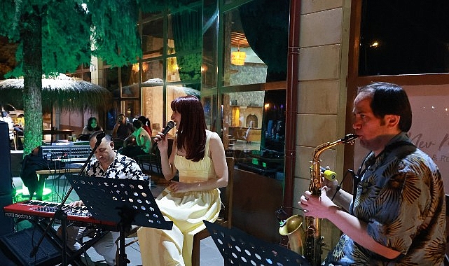 Nevşehir’in en yeni cazibe merkezlerinden NevMekan Cafe Pforzheim Park’da müzik